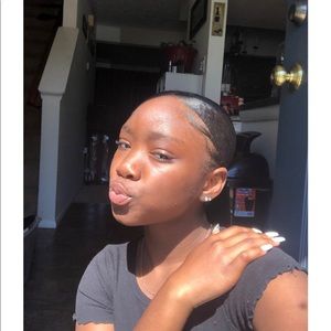 Meet your Posher, Kyla